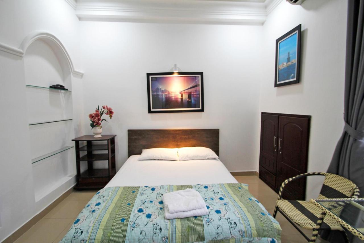 Khach San Minh Chau - Dien Bien Phu Ho Chi Minh-staden Exteriör bild
